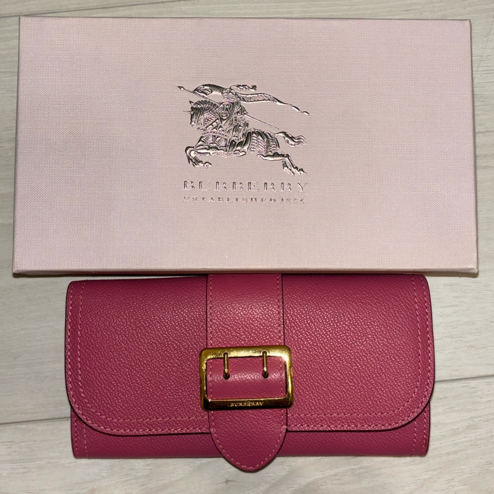 Burberry Fuchsia Leather Wallet with Gold Buckle